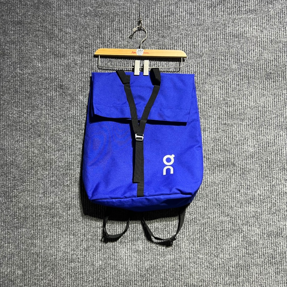 On Running Ambassador Pack Blue Minimalist Foldover Buckle Bag Sporty Gym